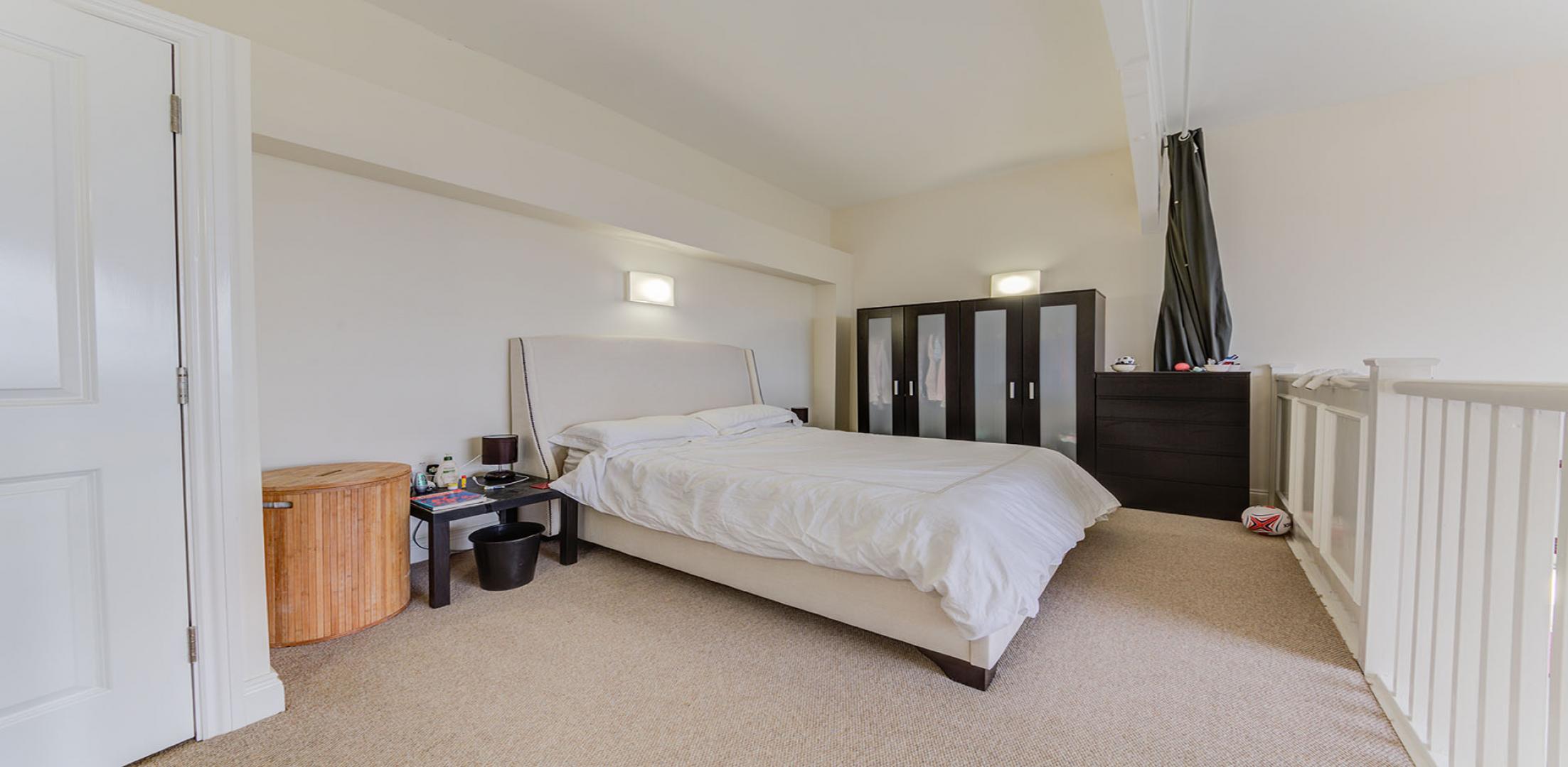 			Studio Apartment, 1 bath, 1 reception Flat			 Cooper Road, WILLESDEN GREEN/DOLLIS HILL